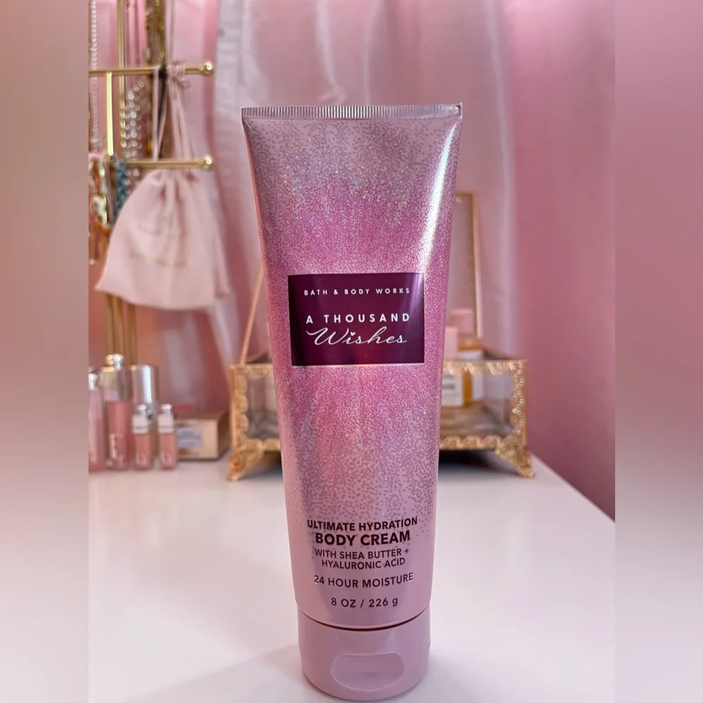 A Thousand Wishes Ultimate Hydration Body Cream - Picture 2 of 5